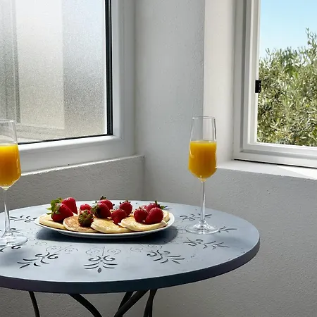 Hvar Sunny Hill 아파트 *